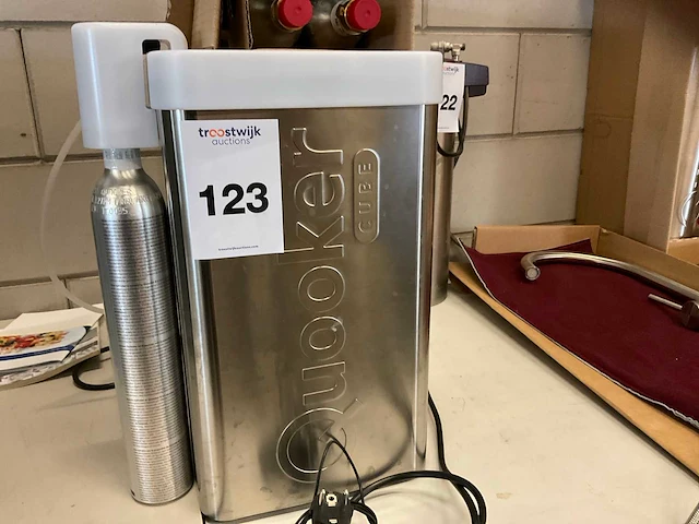 Quooker cube koel en bruisend water reservoir - afbeelding 4 van  4