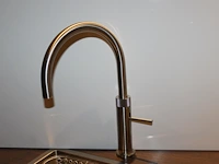 Quooker kokend water kraan met een 7 liter combi + e buffervat. - afbeelding 1 van  3