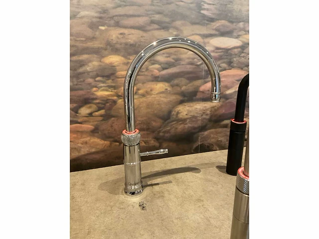 Quooker round chroom classic 3-in-1 kokendwaterkraan - afbeelding 2 van  4