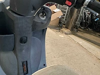 Qwic e-scooter - afbeelding 10 van  10