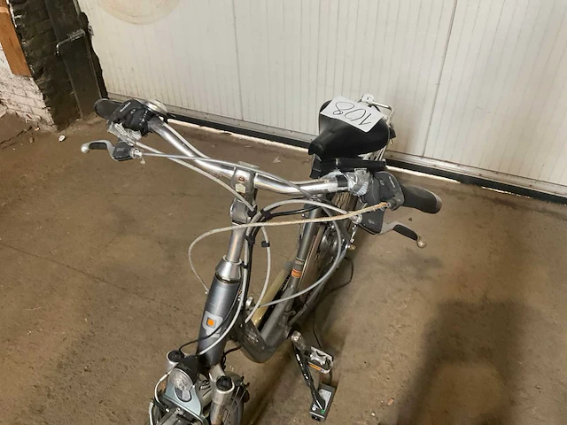 Qwic tour2 elektrische fiets - afbeelding 8 van  18