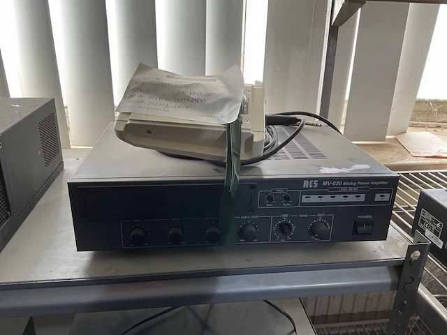 R-c-s mv-030 mixing power amplifier - afbeelding 2 van  4