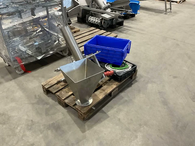 R700 d110 vorm buis skilpack machine - afbeelding 2 van  8