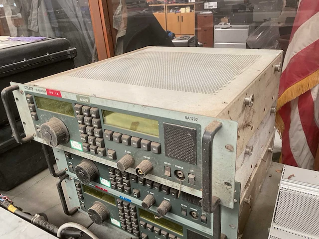 Racal ra1792 hf receiver - afbeelding 3 van  4