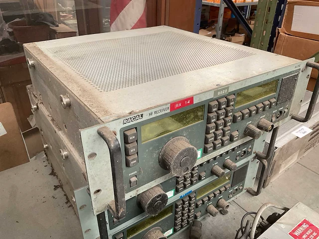 Racal ra1792 hf receiver - afbeelding 1 van  4
