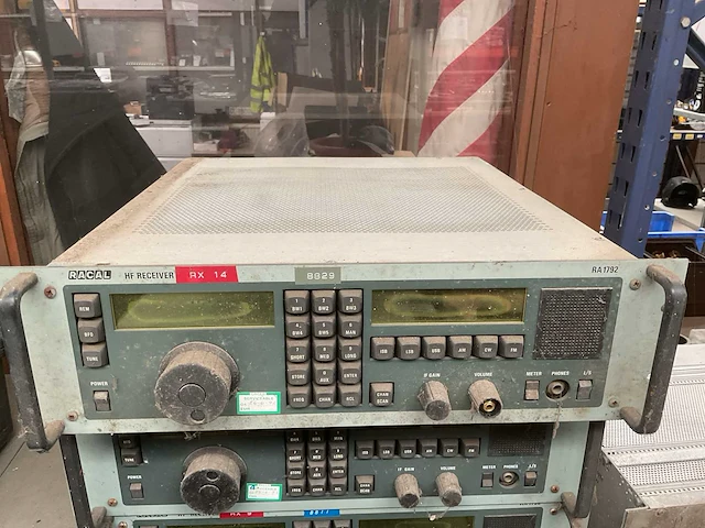Racal ra1792 hf receiver - afbeelding 2 van  4