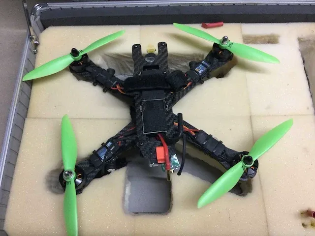 Racedrone - afbeelding 1 van  12