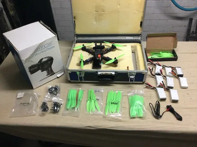 Racedrone - afbeelding 2 van  12