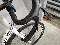 Racefiets, cube, attain - afbeelding 7 van  19