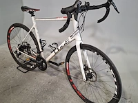 Racefiets, cube, attain - afbeelding 13 van  19