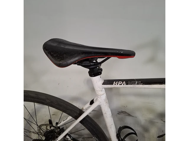 Racefiets, cube, attain - afbeelding 18 van  19