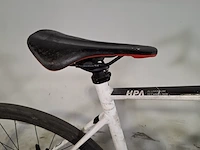 Racefiets, cube, attain - afbeelding 18 van  19