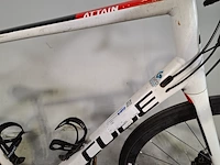 Racefiets, cube, attain - afbeelding 19 van  19