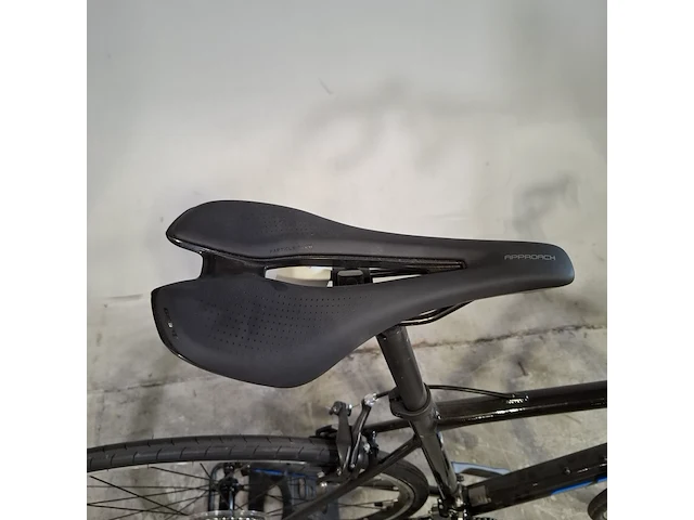 Racefiets, giant, contend - afbeelding 10 van  18