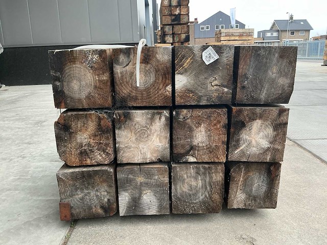 Radiata pine 150x30x30cm - lumber (240x) - afbeelding 16 van  21