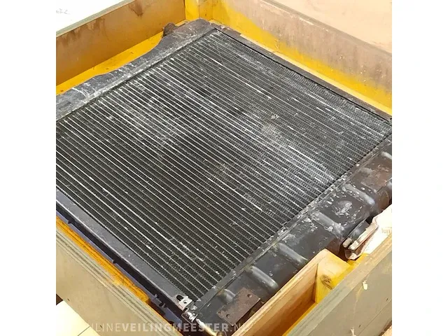 Radiateur in transportkist - afbeelding 4 van  6