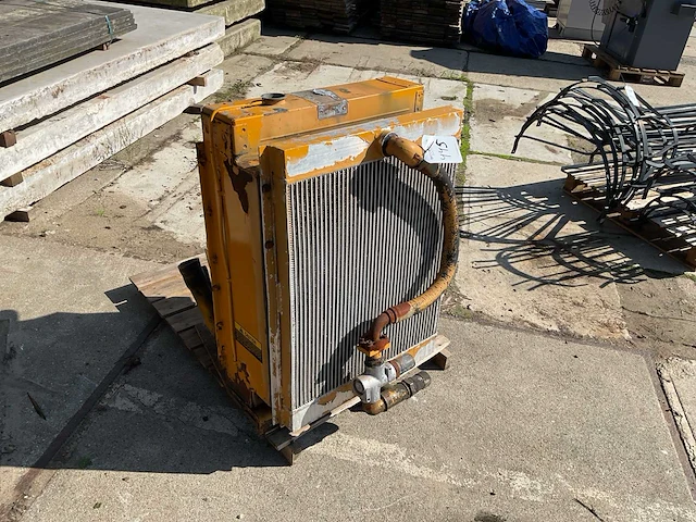 Radiateur/oliekoeler - afbeelding 2 van  6