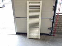 Radiator 140,5x50 cm - afbeelding 1 van  2