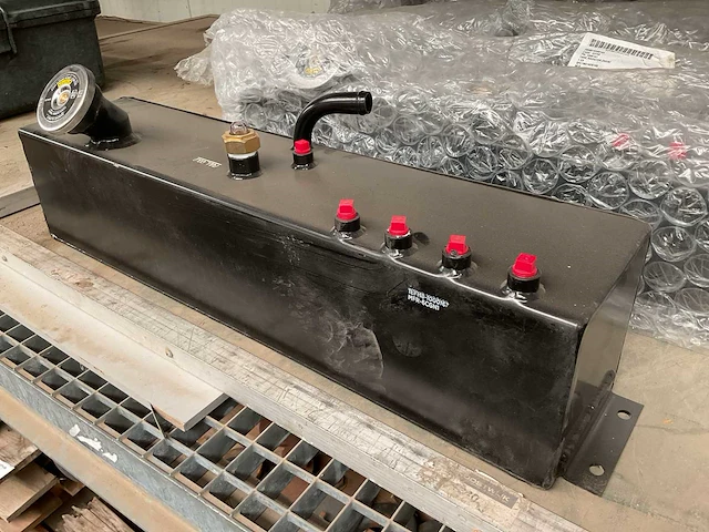 Radiator tank - afbeelding 2 van  5