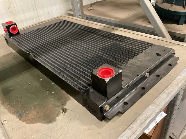 Radiator - afbeelding 1 van  3