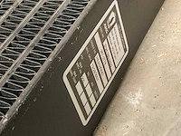 Radiator - afbeelding 3 van  3