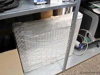 Radiator - afbeelding 1 van  2