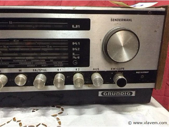 Radio grundig - afbeelding 3 van  3