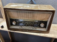 Radio - afbeelding 1 van  5