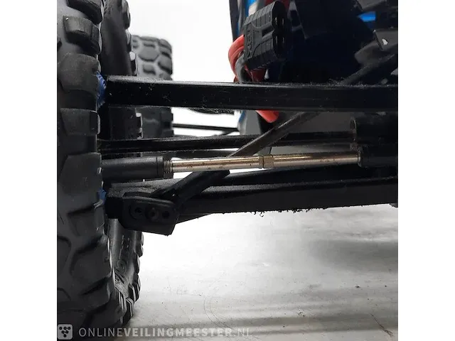 Radiografisch bestuurbare auto traxxas, e-revo vxl - afbeelding 6 van  16