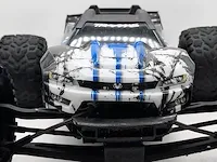 Radiografisch bestuurbare auto traxxas, e-revo vxl - afbeelding 12 van  16