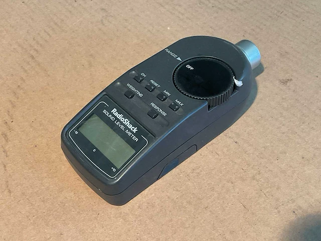 Radioshack rectangular sound level meter - afbeelding 2 van  4