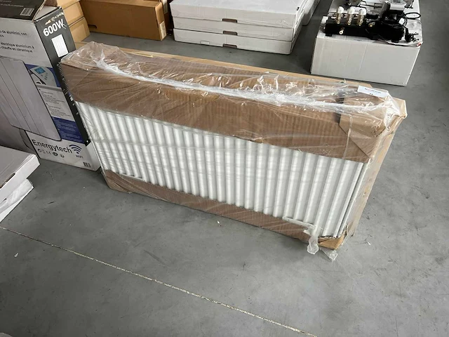 Radson - new parada flex 8c - radiator - afbeelding 1 van  2