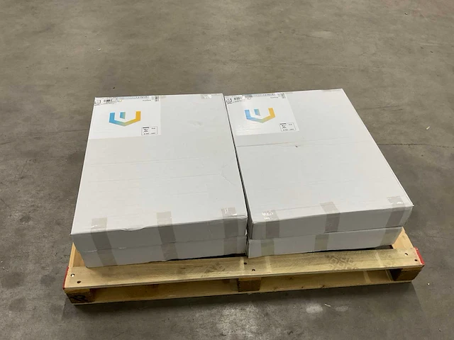 Radson bagana elektrische handdoekradiator 300w (5x) - afbeelding 6 van  6