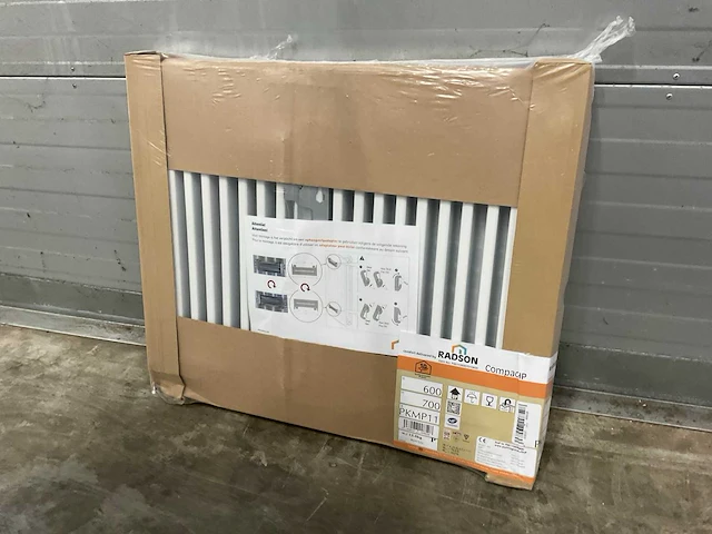 Radson compact hp 11 paneelradiator 713w (2x) - afbeelding 3 van  6