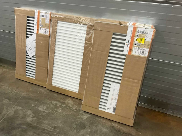 Radson compact hp 11 paneelradiator 781w (5x) - afbeelding 1 van  5