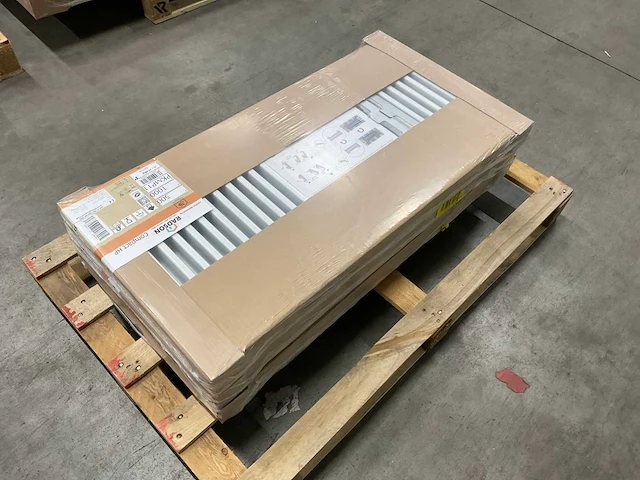 Radson compact hp 11 paneelradiator 868w (4x) - afbeelding 8 van  8