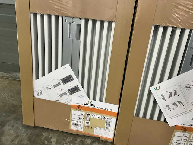 Radson compact hp 11 radiator 615w (6x) - afbeelding 4 van  4