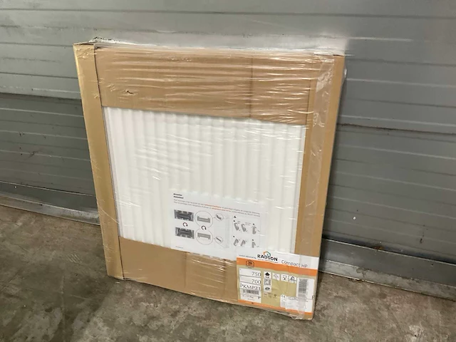 Radson compact hp 21 paneelradiator 1124w (6x) - afbeelding 1 van  9