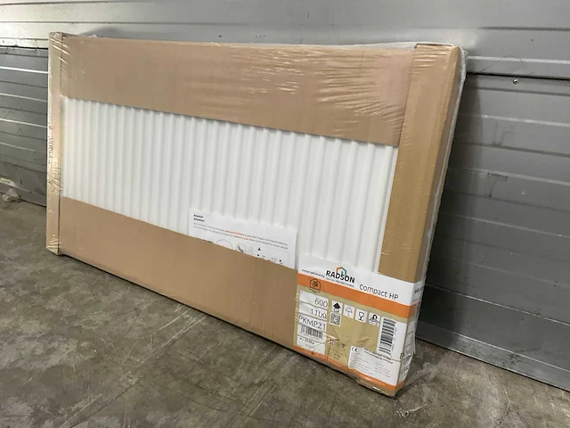 Radson compact hp 21 paneelradiator 1474w (4x) - afbeelding 1 van  7