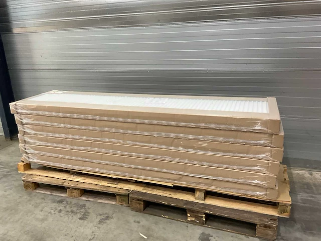 Radson compact hp 21 paneelradiator 4102w (6x) - afbeelding 4 van  9