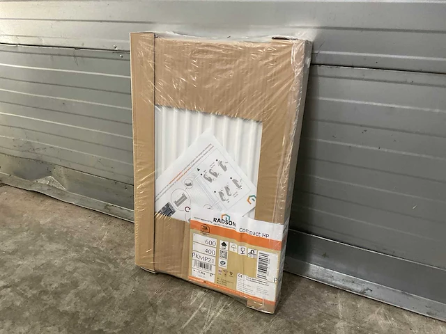 Radson compact hp 21 paneelradiator 536w (4x) - afbeelding 2 van  7