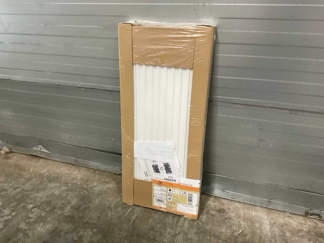 Radson compact hp 21 paneelradiator 744w (4x) - afbeelding 3 van  9