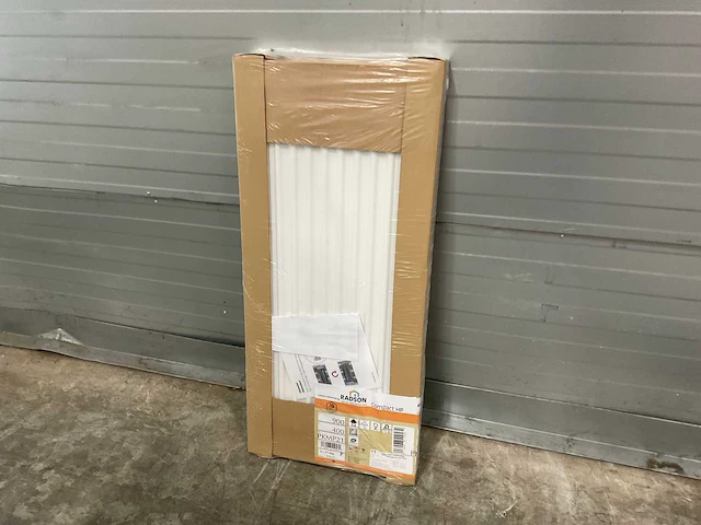 Radson compact hp 21 paneelradiator 744w (4x) - afbeelding 4 van  9