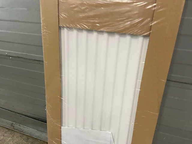 Radson compact hp 21 paneelradiator 744w (4x) - afbeelding 5 van  9