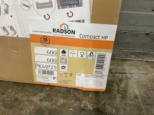 Radson compact hp 21 paneelradiator 804w (9x) - afbeelding 8 van  10