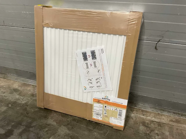 Radson compact hp 22 paneelradiator 1439w (2x) - afbeelding 2 van  7