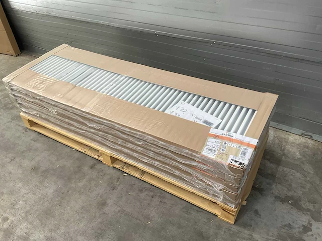 Radson compact hp 22 paneelradiator 1832w (5x) - afbeelding 4 van  7