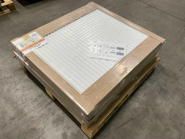 Radson compact hp 22 paneelradiator 2388w (3x) - afbeelding 9 van  9