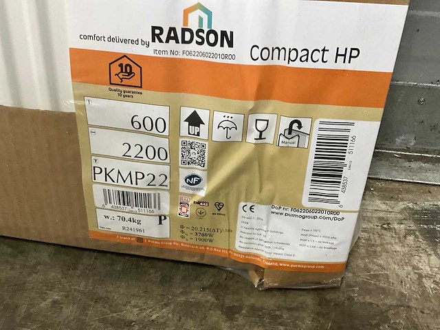 Radson compact hp 22 paneelradiator 3760w (7x) - afbeelding 2 van  5