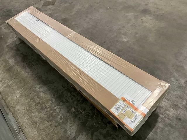 Radson compact hp 22 paneelradiator 3822w (3x) - afbeelding 2 van  5